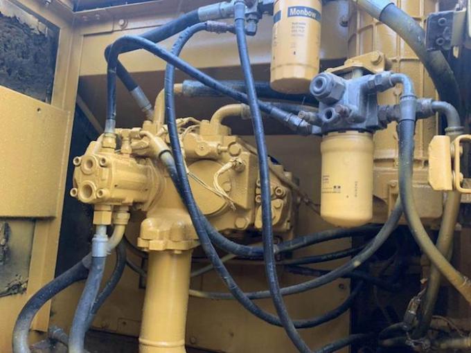 2011 Diggers χεριών του Caterpillar 325D δεύτερος κάδων έτους 1.6m3 4