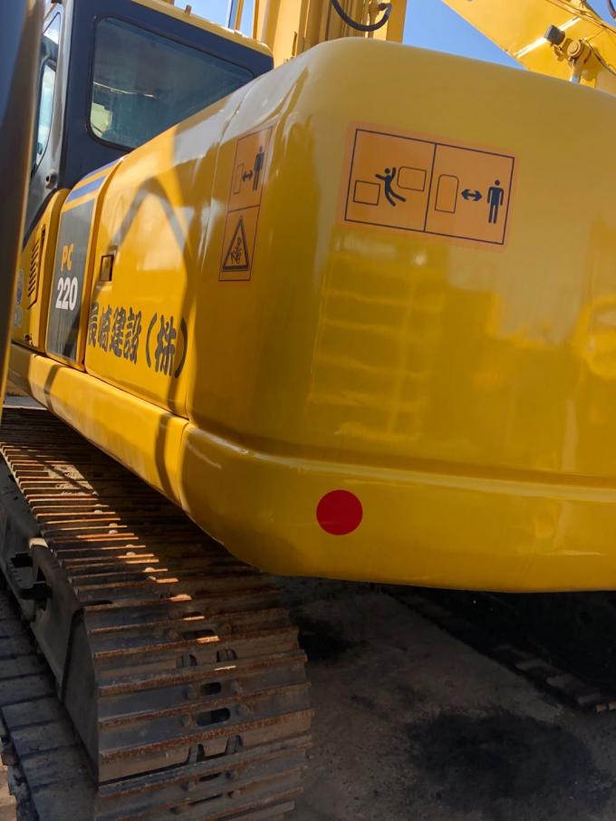 5.5km/H χρησιμοποιημένος KOMATSU αντιολισθητική αλυσίδα εκσκαφέας ταχύτητας 107KW pc220-7 2
